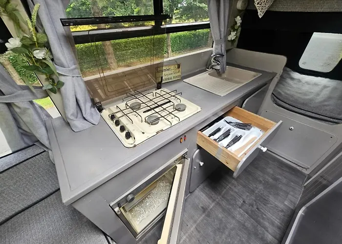 Retro Camper Hire , Travel Around Ireland At Your Own Pace , Based *