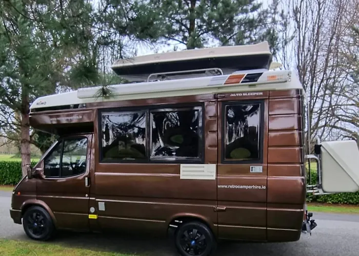 Retro Camper Hire , Travel Around Ireland At Your Own Pace , Based Campeggio Dublino