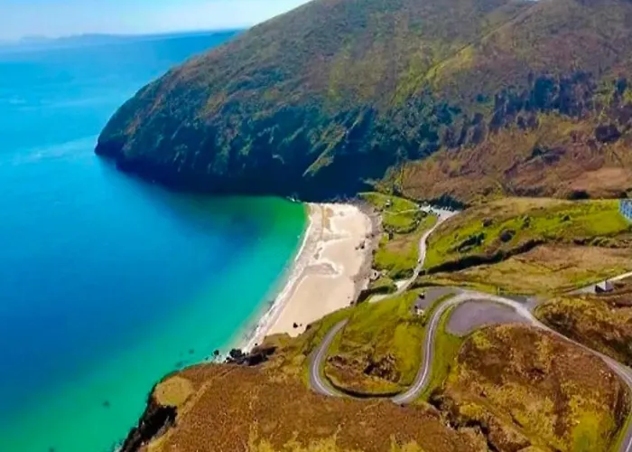 Retro Camper Hire , Travel Around Ireland At Your Own Pace , Based *
