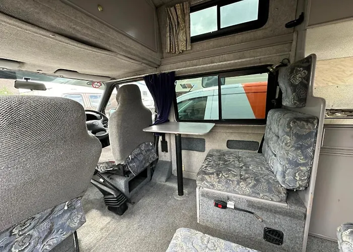 Campeggio Retro Camper Hire , Travel Around Ireland At Your Own Pace , Based Dublino