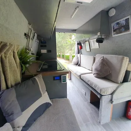 Retro Camper Hire , Rv , Drive Around Ireland, Insurance Included Kemping Dublin