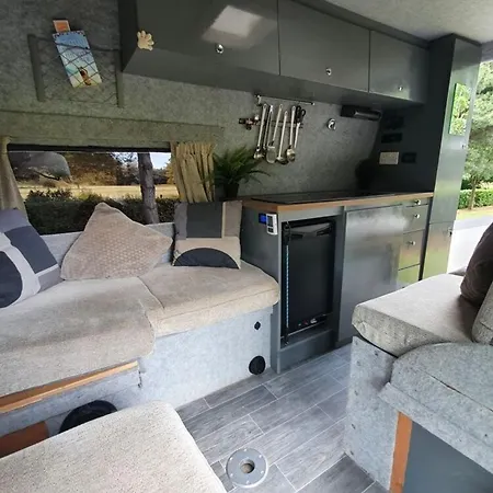 Retro Camper Hire , Rv , Drive Around Ireland, Insurance Included *