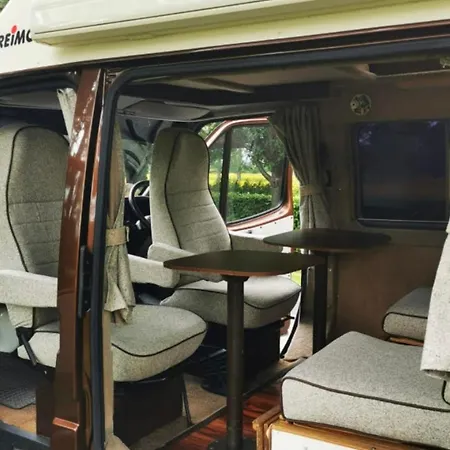 Retro Camper Hire , Rv , Drive Around Ireland, Insurance Included Kemping Dublin