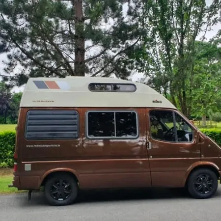 Retro Camper Hire , Rv , Drive Around Ireland, Insurance Included 캠프장 *