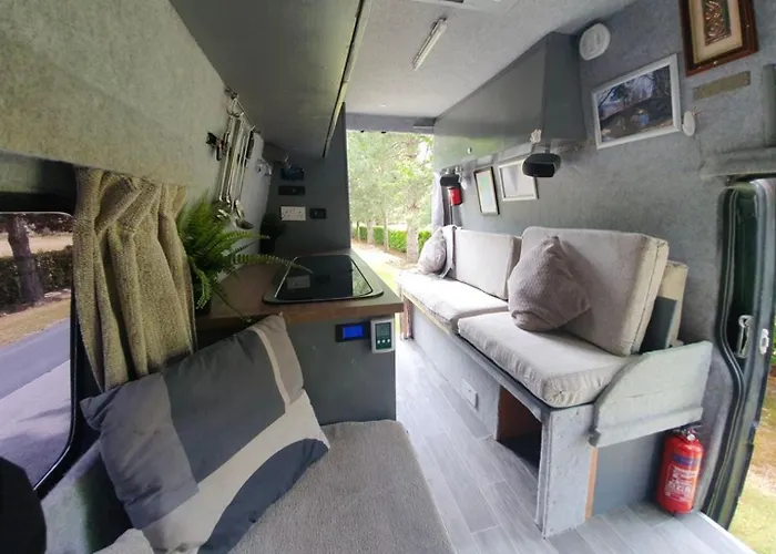 Retro Camper Hire Campingplads Dublin