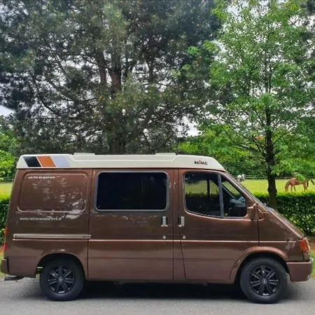 אתר קמפינג Retro Camper Hire , Rv , Drive Around Ireland, Insurance Included *